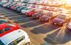 5月份乘用车市场零售达到135.4万辆，同比下降16.9%