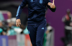 卡塔尔世界杯 | 阿根廷主帅斯卡洛尼：迪玛利亚、德保罗可出战半决赛