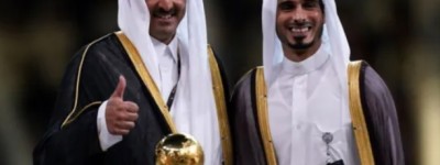 英媒：卡塔尔财团和英国首富竞标收购曼联