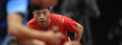国乒“直通赛”北京挥拍 马龙樊振东首轮有惊无险