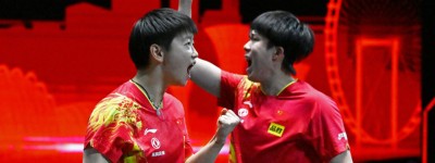 世界乒乓球职业大联盟（WTT）：中国队组合王楚钦/孙颖莎成功夺冠