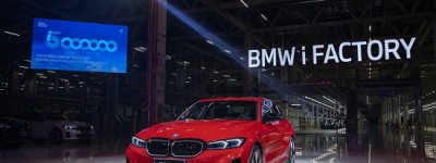 全新纯电动BMW i3 eDrive40L上市 宝马全力以赴电动化