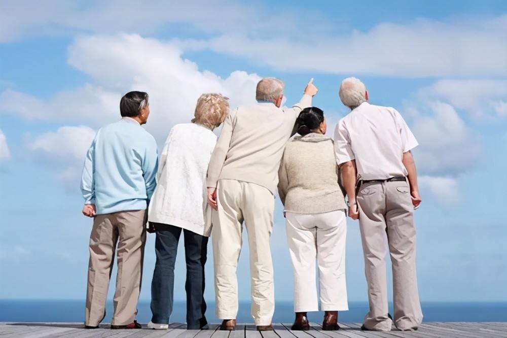 中国社会老龄化程度加深 退休人群规模有多大？
