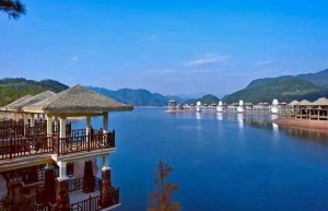 旅游业从观光旅游向休闲度假旅游转型升级