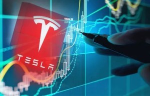 特拉斯事故频出致三人死亡，股票市值蒸发超30000亿！