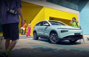 新势力小鹏汽车2022年一季度营收74.5亿元，净亏损17亿元