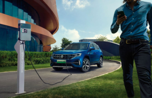 敢谈标配的德系SUV-全新探岳家族焕新而至