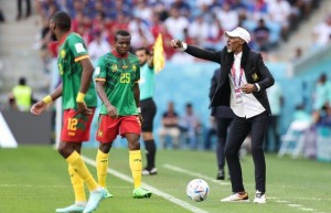 卡塔尔世界杯 | 喀麦隆队主教练宋：为球队感到骄傲