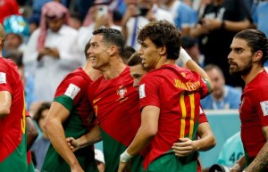 卡塔尔世界杯 | 回家，带着最后一刻的胜利