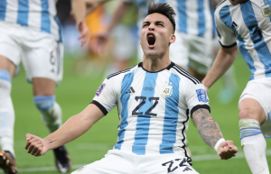 卡塔尔世界杯 | 阿根廷队点球大战胜荷兰队晋级半决赛