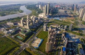 最新南京楼市调控新政：南京再放松房产限购政策