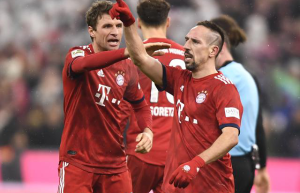 德甲综合：拜仁不敌门兴 莱比锡客胜“狼堡”