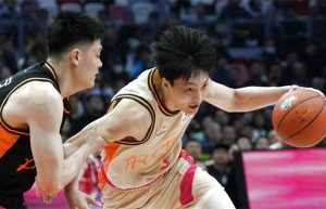 2023CBA全明星赛：北区明星队117:113击败南区明星队