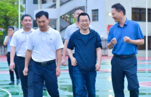 字节跳动张一鸣：向龙岩市芳梅教育发展基金追加捐赠2亿元，累计捐款7亿