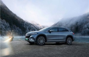 91.05万元起售，奔驰EQS纯电SUV上市