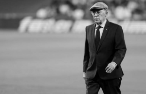 皇马名誉主席阿曼西奥-阿玛罗于昨日去世，享年83岁。卡西利亚斯发文悼念！